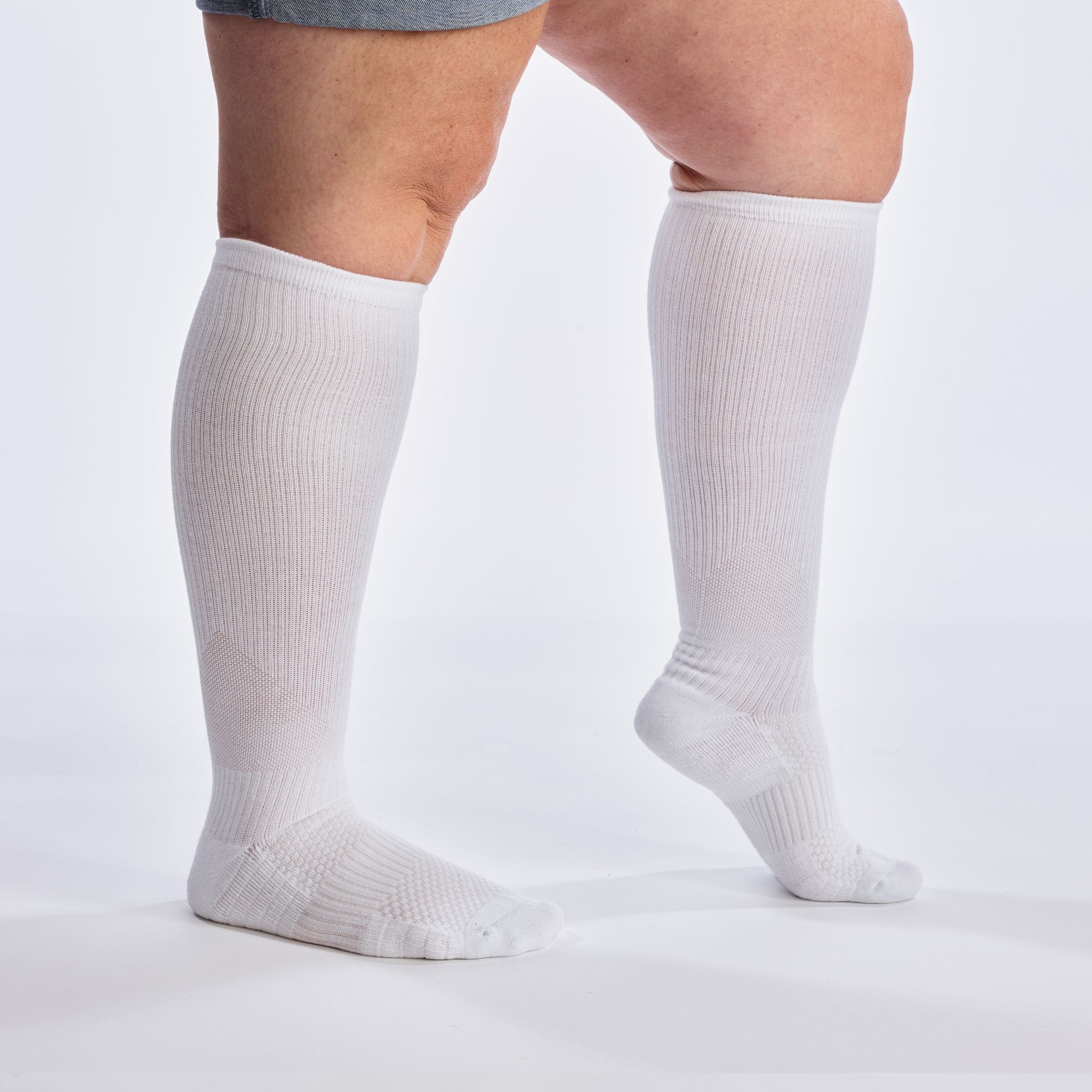 Leveät tukisukat 12–15 mmHg